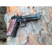 Колекційна модель бойового пістолета Beretta M92 з дерев'ними накладками