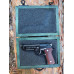 Колекційна модель бойового пістолета Beretta M92 з дерев'ними накладками